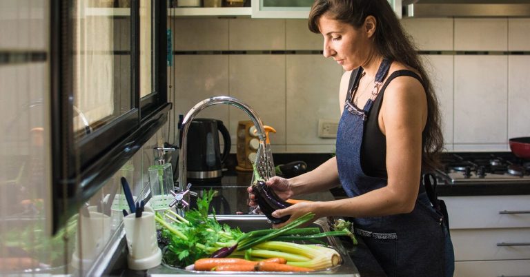 L’ascesa della non-dieta: cosa sapere sull’alimentazione intuitiva
