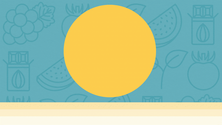 8 alimenti e bevande che possono aiutare a prevenire le scottature solari