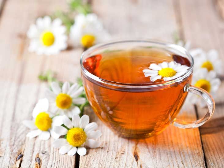 5 modi in cui il tè alla camomilla apporta benefici alla salute