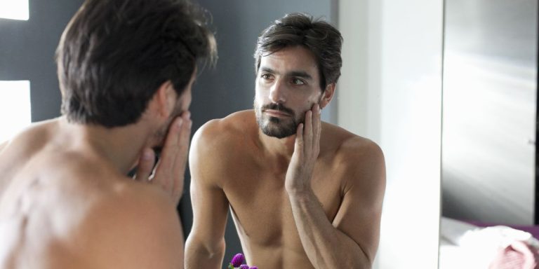6 modi per rendere il tuo viso più snello senza perdere peso