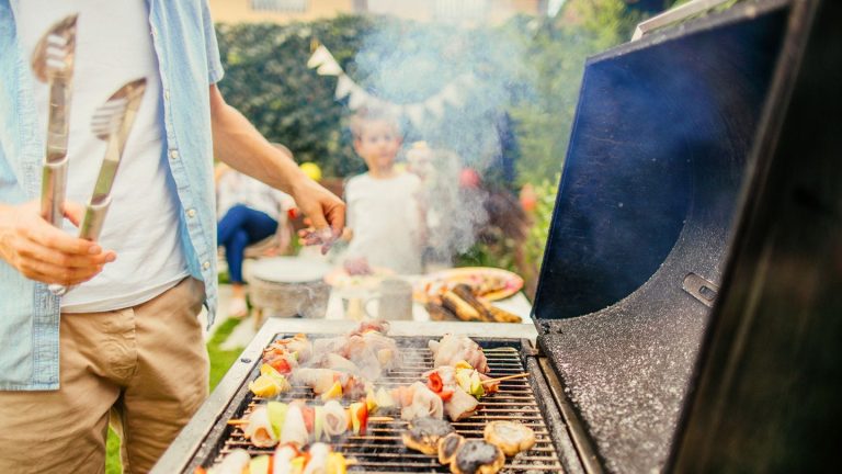 7 ricette salutari di kebab perfette da grigliare