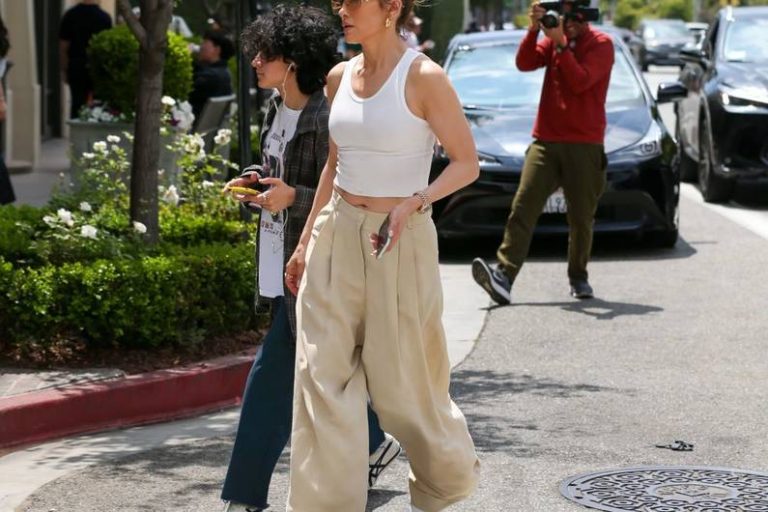 Disciplina assoluta: Jennifer Lopez rivela la sua dura routine mattutina