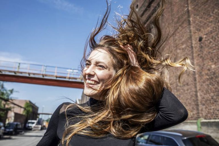 Capelli spesso grassi? Questi alimenti possono aiutare