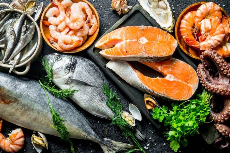 Gli esperti rivelano: cose da non ordinare al ristorante