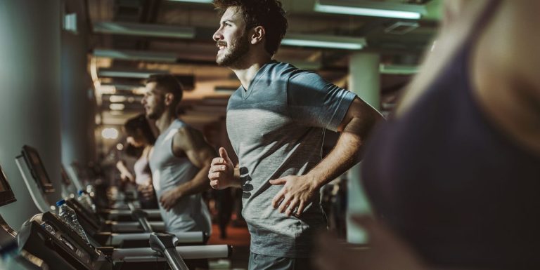 Quante calorie dovresti bruciare al giorno per perdere peso o aumentare la massa muscolare