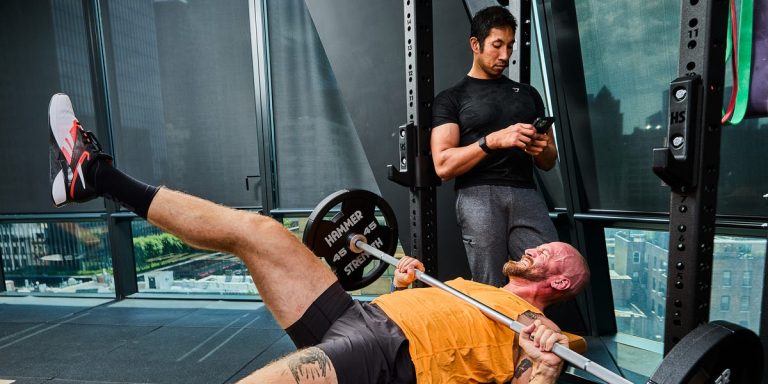 Come individuare gli esercizi pesanti ed evitare errori nell’allenamento con i pesi