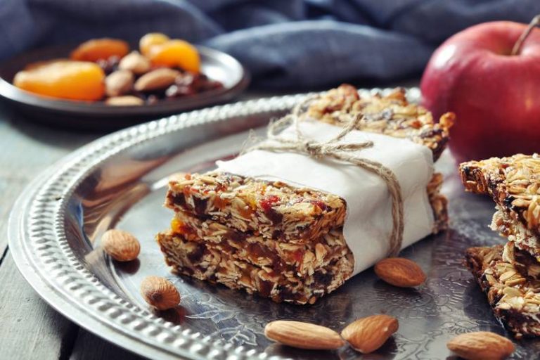 Snack perfetto: queste barrette di muesli alla mela sono perfette per l’autunno