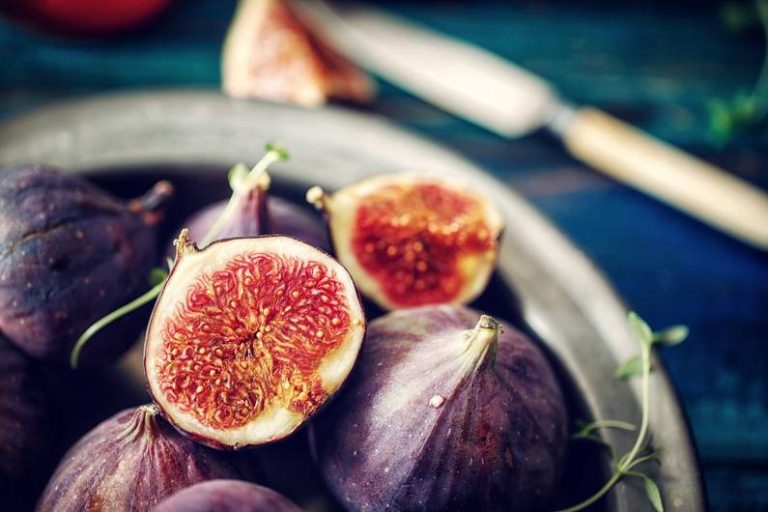 Superfood: dovresti mangiare questo frutto spesso in inverno
