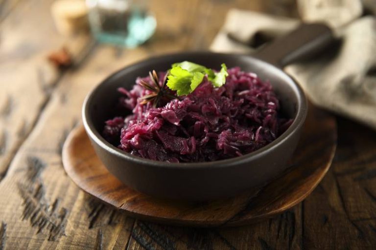 6 semplici ingredienti rendono il cavolo rosso particolarmente buono