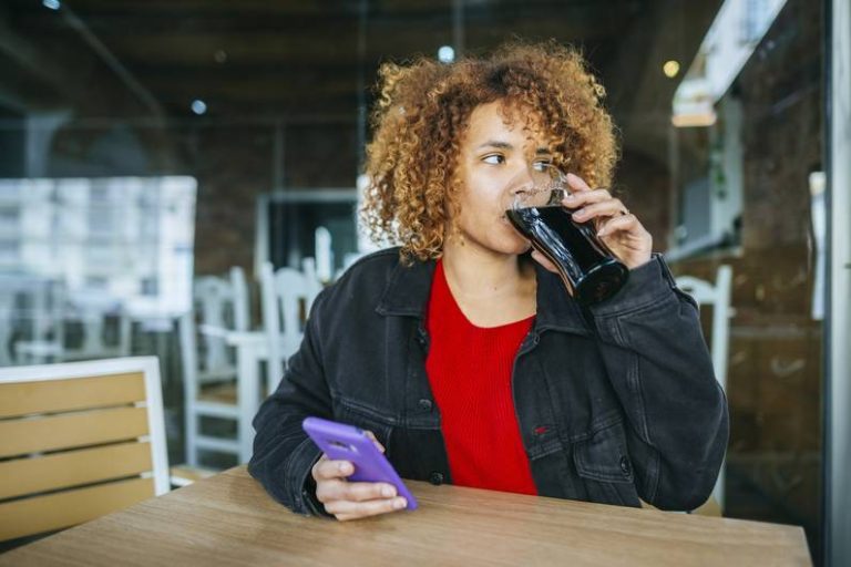 Dopo il secco gennaio: perché facciamo a meno dello zucchero nel Fizz Free febbraio