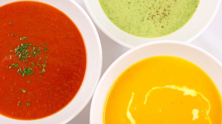 10 zuppe sane che possono supportare la perdita di peso