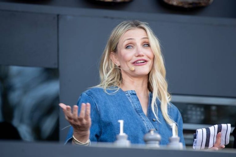 Cameron Diaz condivide Snack perfetto: ali di cavolfiore a base vegetale