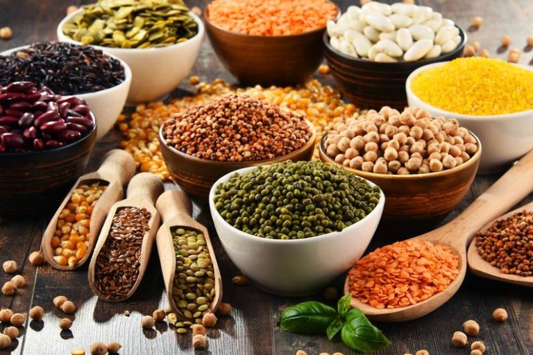 5 consigli contro la flatulenza dopo aver mangiato