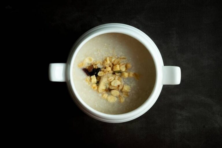 Ecco come il porridge aiuta la sera
