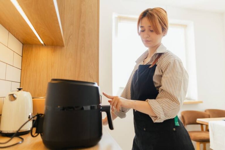 Ricetta Airfryer: deliziose polpette di mele al forno fatte in casa