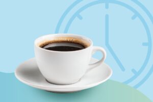 Il momento migliore della giornata per bere il caffè, secondo gli esperti
